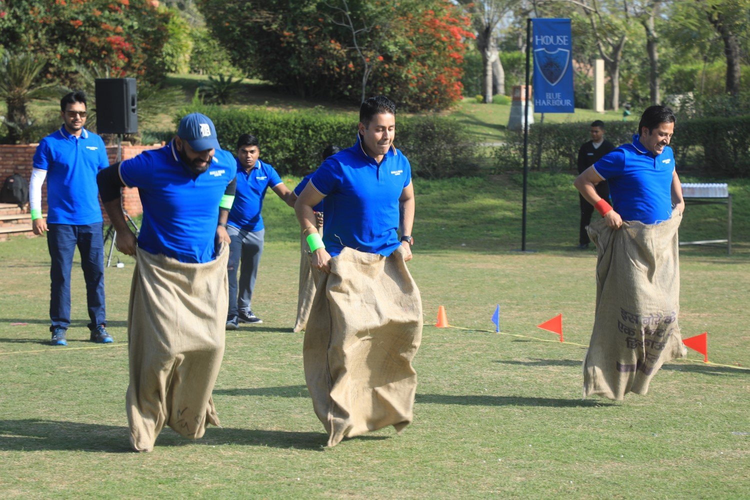 Read more about the article Back to School Theme Team Building: Relive the Fun, Rebuild the Team