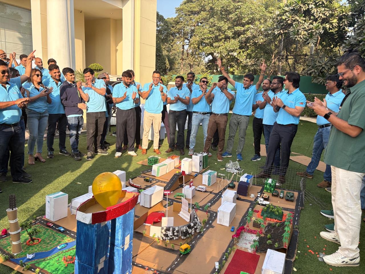 You are currently viewing How Construction-Based Team Building Activities Improve Project Management and Leadership Skills